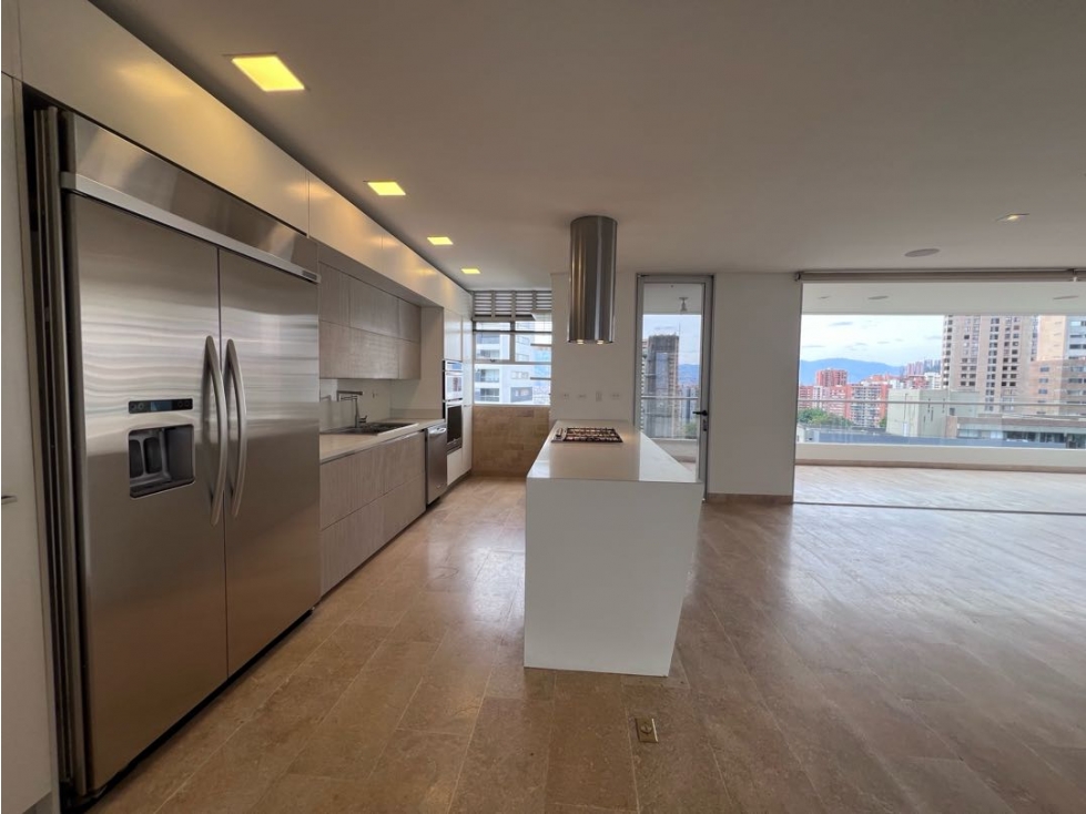 PARA RENTA APTO VACIO CONTRATO ANUAL,EN LA 34 CERCA DE TODO! — foto 2