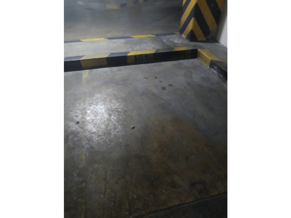 PARQUEADERO 101 CON LA ALQUERIA AG B CR 83 6 50 — foto 5