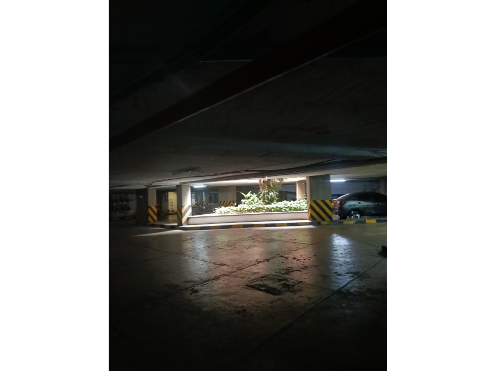 PARQUEADERO 121 CON LA ALQUERIA AG B CR 83 6 50 — foto 4