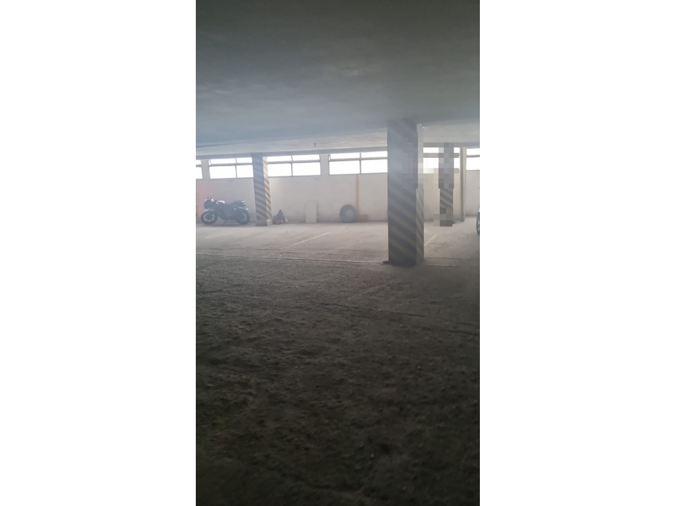 PARQUEADERO 12 SOTANO ED CONQUISTADOR AV 30 DE AGOSTO 39 B 29