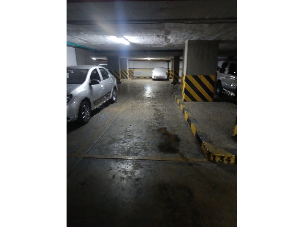 PARQUEADERO 134 CON LA ALQUERIA AG B CR 83 6 50 — foto 5