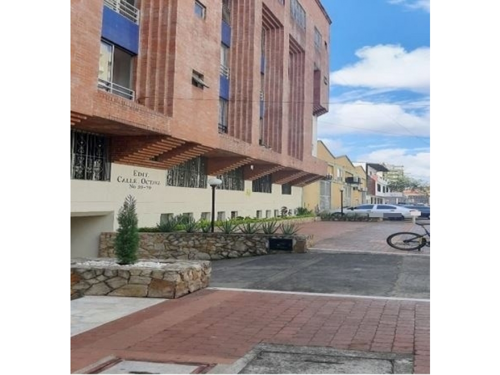 PARQUEADERO 26 ED CALLE OCTAVA URB MILITAR CL 8 39 79 /95 — foto 3