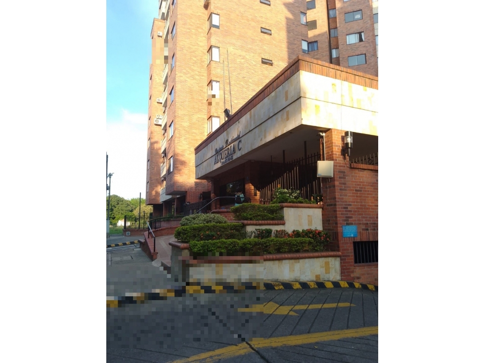 PARQUEADERO 37 SOTANO CON ALQUERIA AG C CL 5 ENTRE HOY TORRES DEL VAL — foto 2