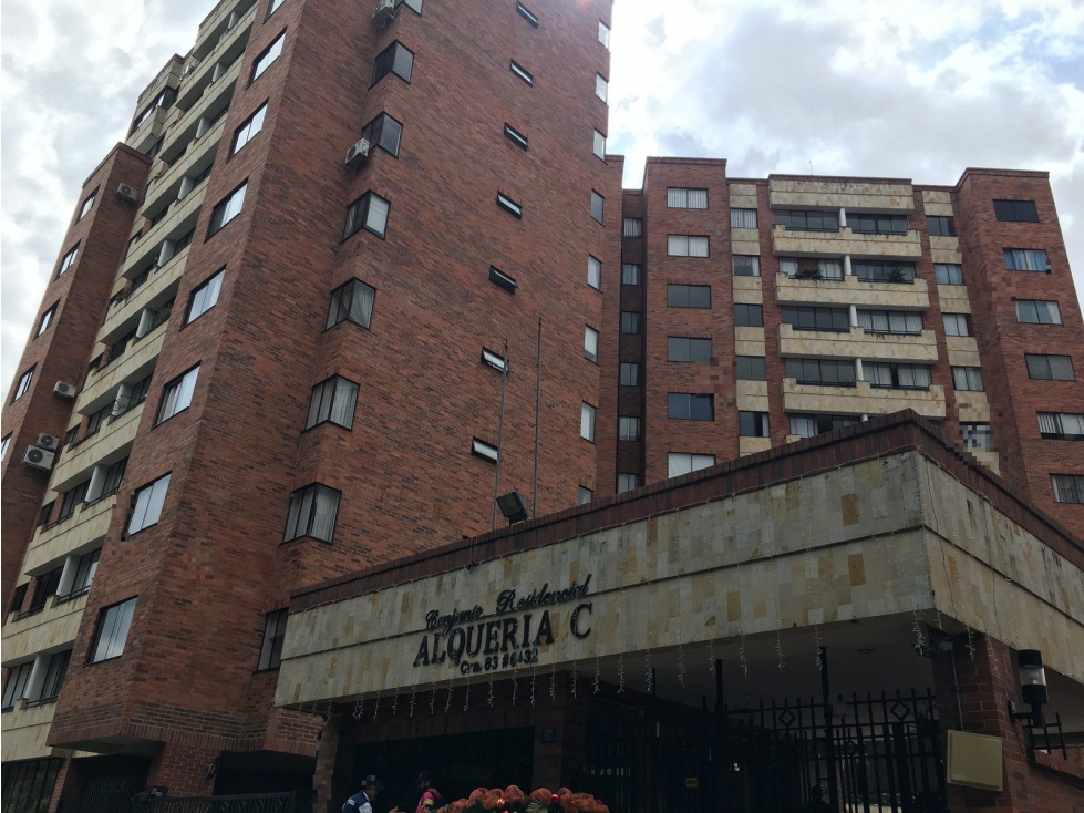 PARQUEADERO 48 SOTANO CON ALQUERIA AG C CL 5 ENTRE HOY TORRES DEL VAL — foto 4