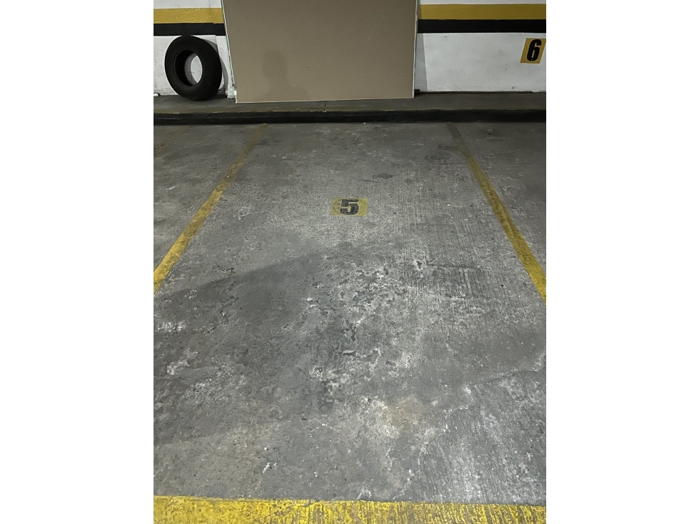 PARQUEADERO 5 PRIMER SOTANO ED VIA VENETO CL 22 N 5 A 75 — foto 2