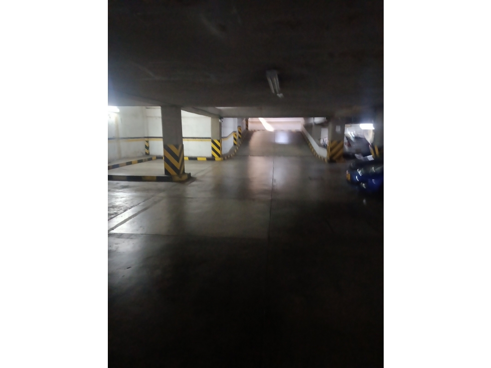 PARQUEADERO 74 CON LA ALQUERIA AG B CR 83 6 50 — foto 5