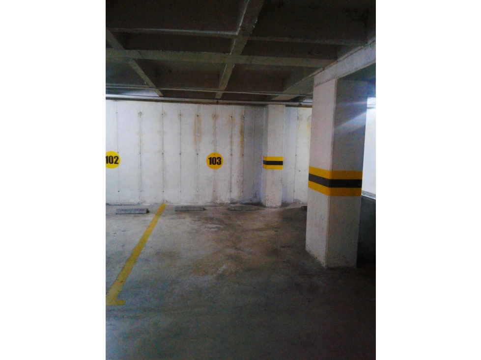 PARQUEADERO en Gestion - MEDELLÍN, ANTIOQUIA — foto 2