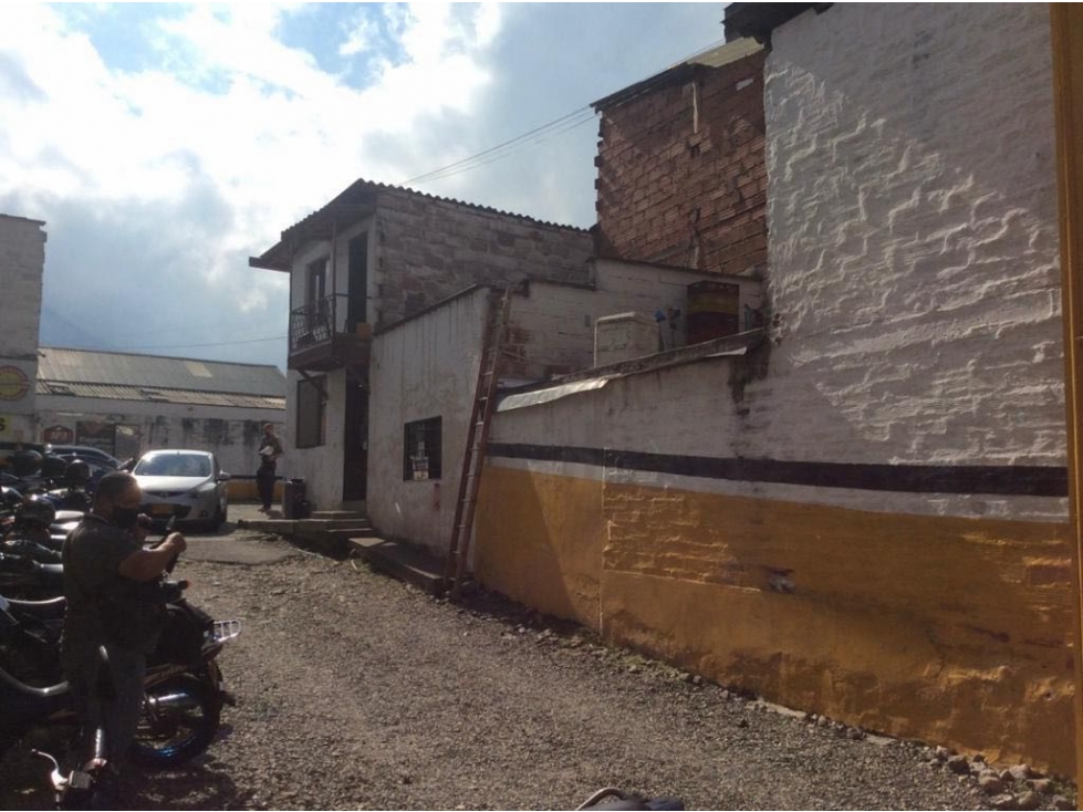 PARQUEADERO EN VENTA EN ENVIGADO SECTOR PLAZA DE MERCADO — foto 2