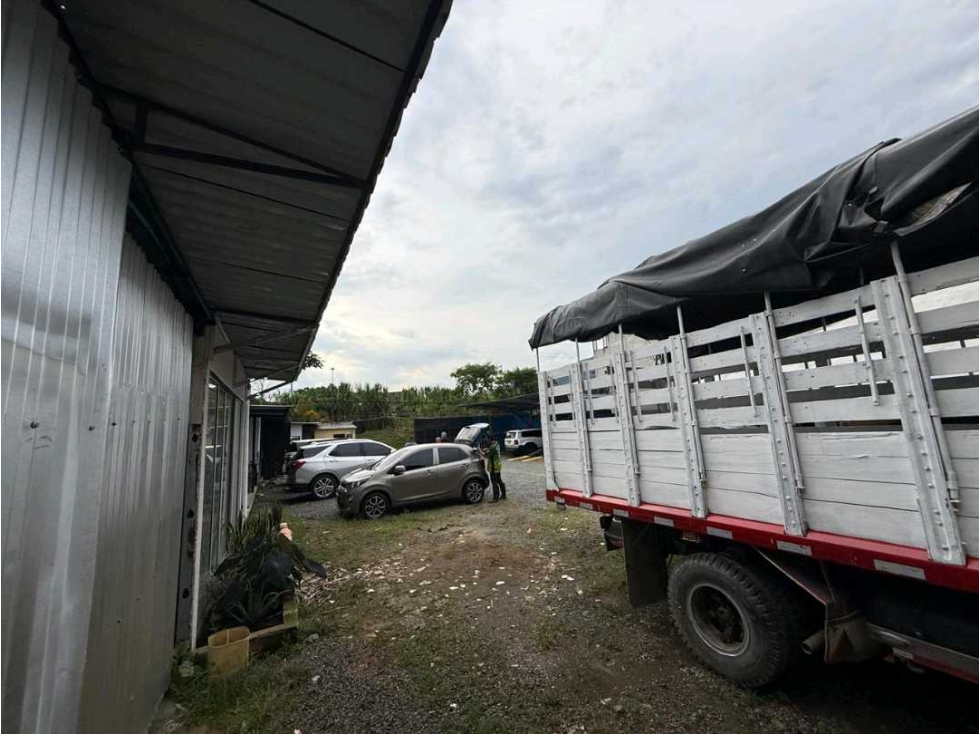 Parqueadero y Lava Autos en Venta Inversión de Alta Rentabilidad - 6