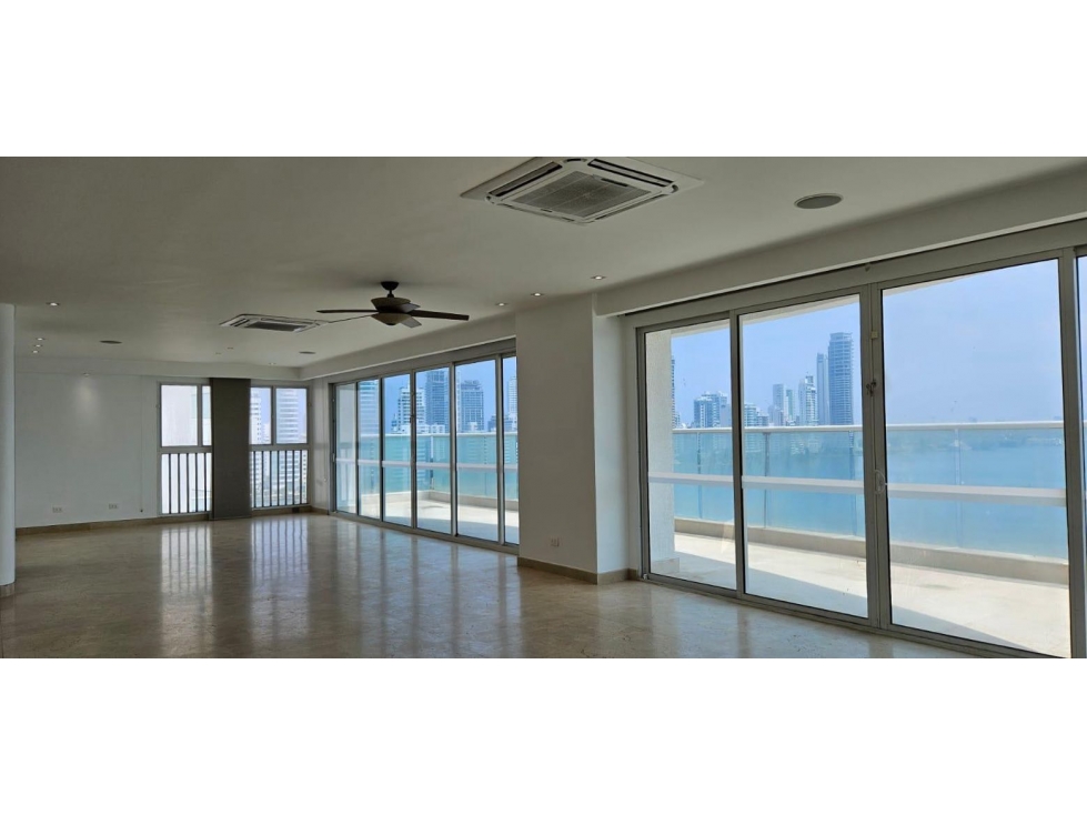 En venta en USD- castillo grande vista a la bahía Ed. Trocadero — foto 5