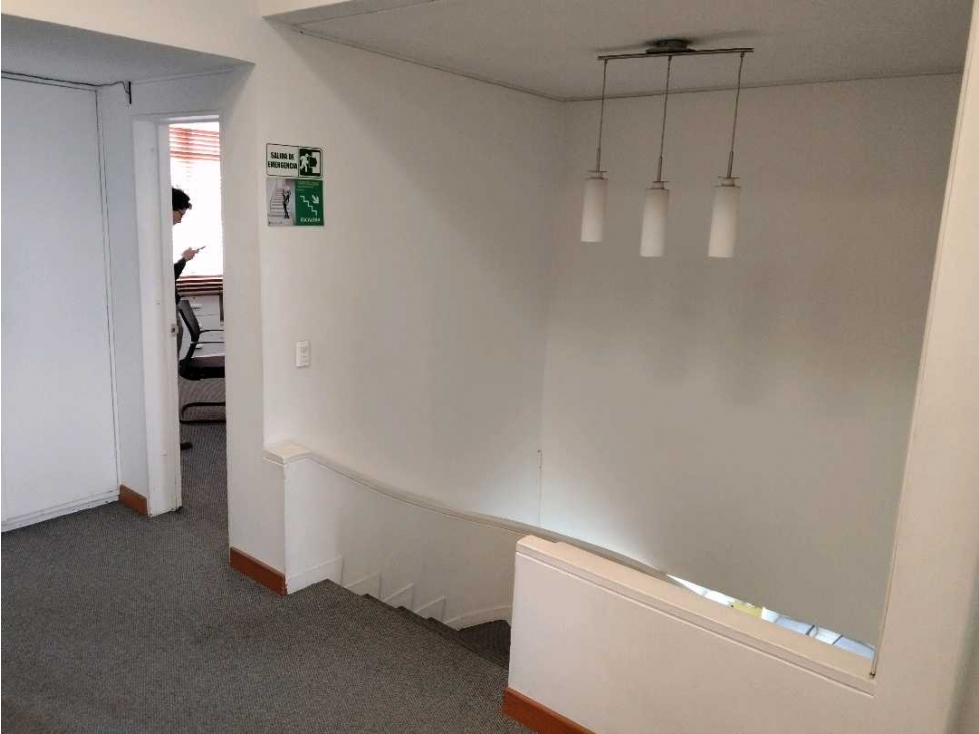 PASADENA VENDO CASA PARA OFICINA — foto 6