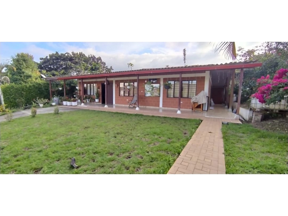 Pavas La Cumbre Valle Colombia - Hermosa finca con piscina en venta - 2