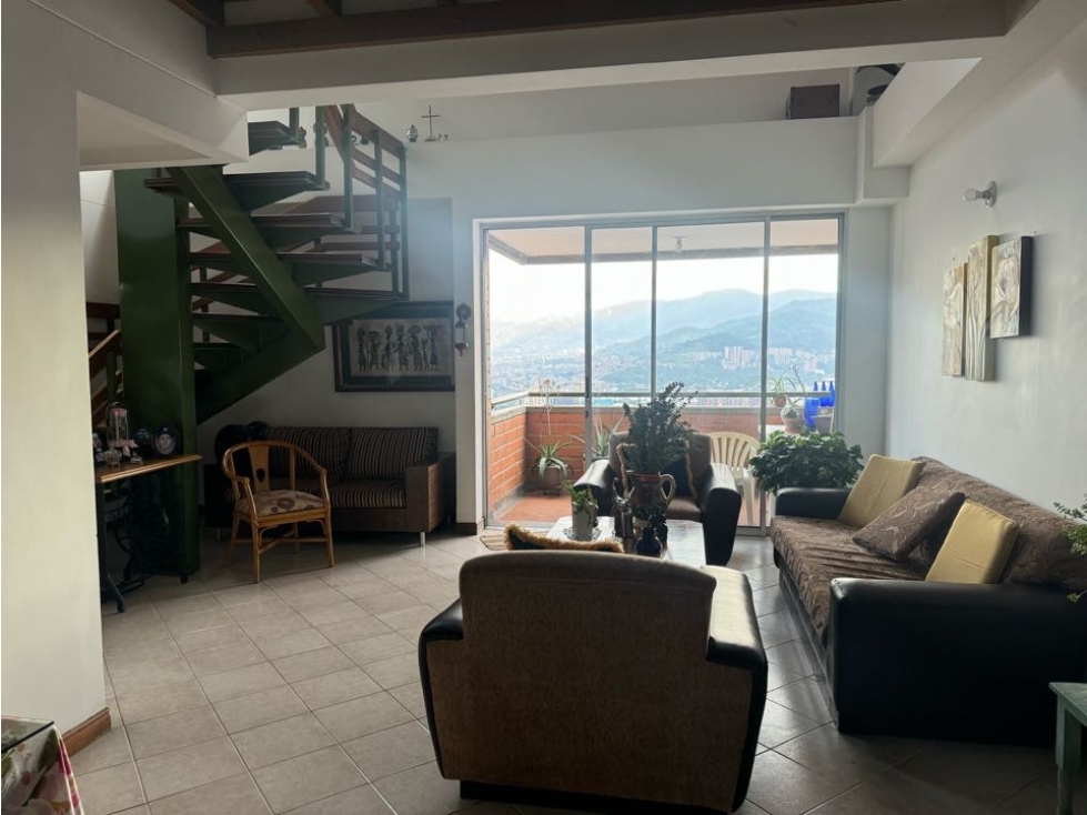 Penthouse en Las Palmas, con la mejor vista a Medellín — foto 2