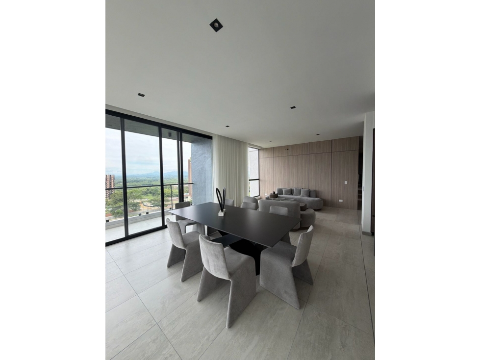 Penthouse amoblado en venta en cerritos