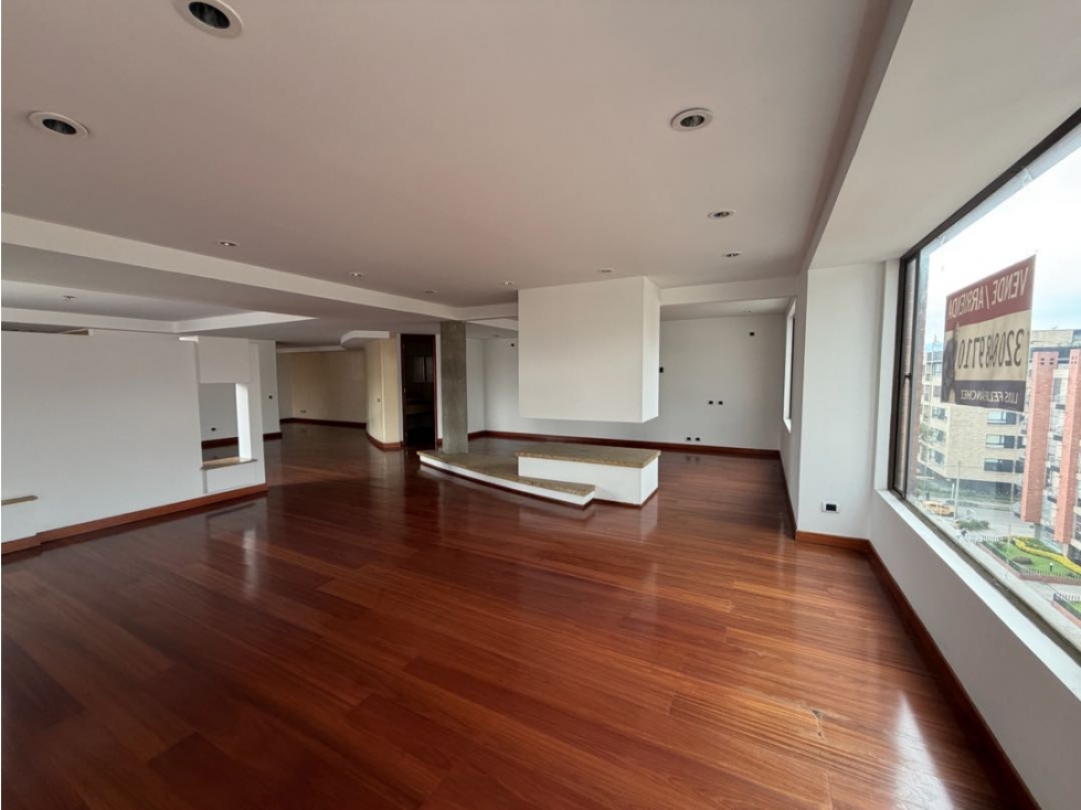 Penthouse Dúplex en venta o arriendo | 340 m² | Santa Bárbara