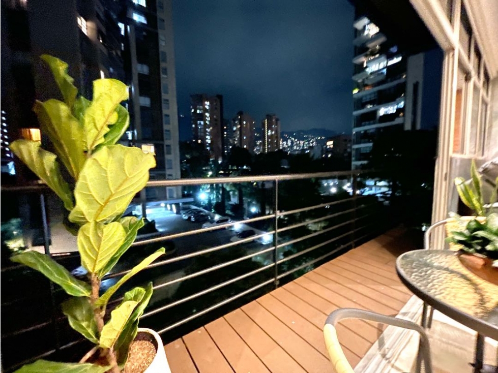 Penthouse Duplex. Arriendo amoblado en el Poblado. Lalinde. Lujoso. — foto 4