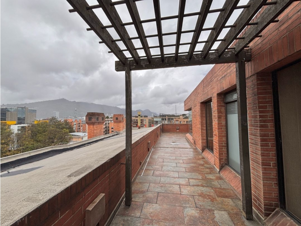 Penthouse duplex venta o arriendo 4 habs Santa Bárbara Occidental