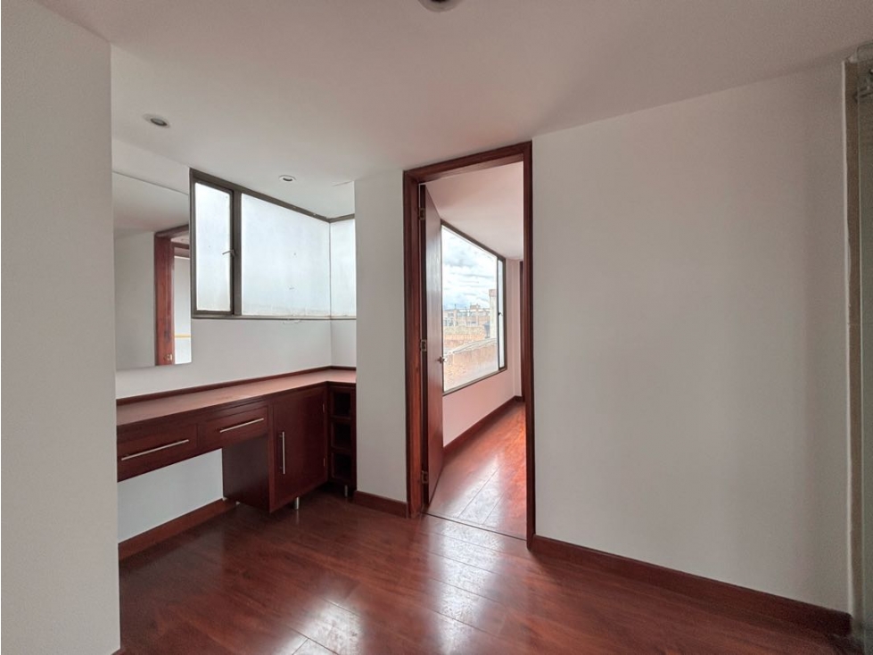 Penthouse duplex venta o arriendo 4 habs Santa Bárbara Occidental — foto 3
