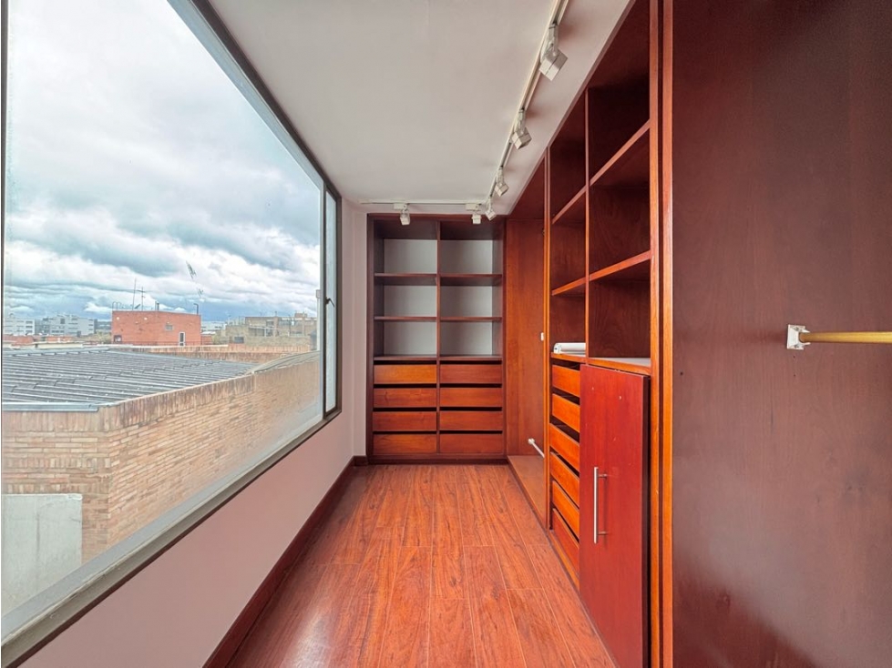 Penthouse duplex venta o arriendo 4 habs Santa Bárbara Occidental — foto 4