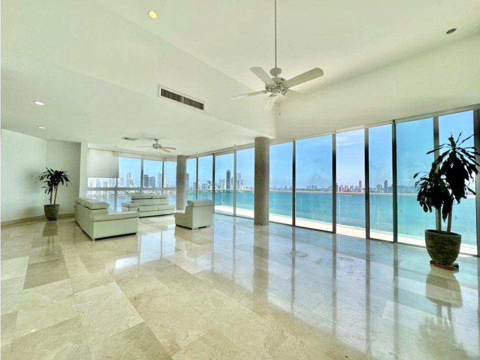 VENTA penthouse 4 habitaciones Edificio Aqua Castillogrande Cartagena