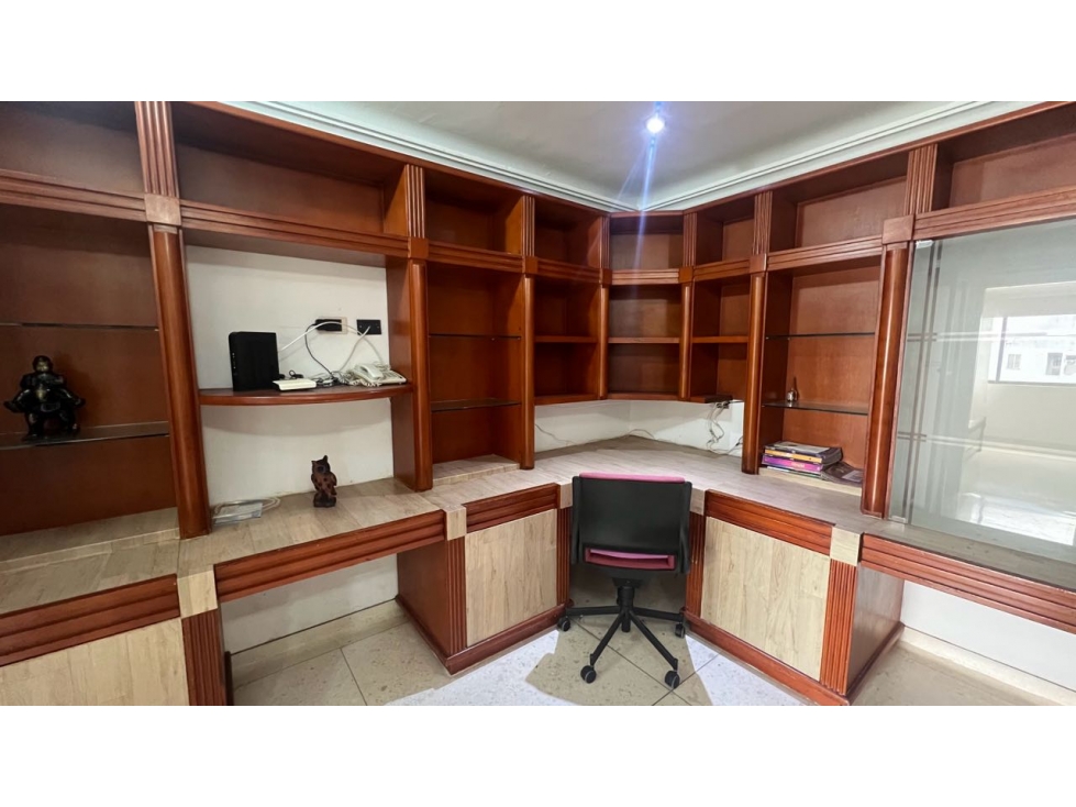 Penthouse en Alquiler: 180m2 de Estilo en Altos del Limón — foto 3