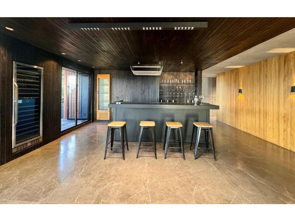 Penthouse duplex en renta sector San Lucas Poblado Medellín — foto 3