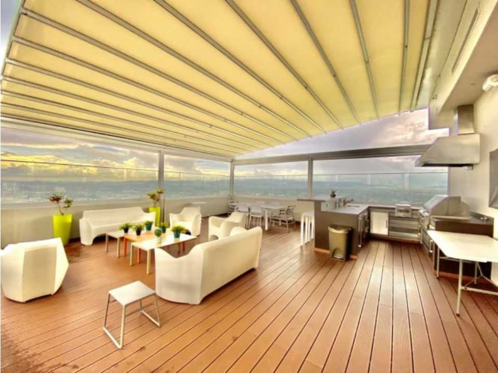 PENTHOUSE EN SANTA MARIA CON PISCINA 5/R ASCENSOR 700MTS