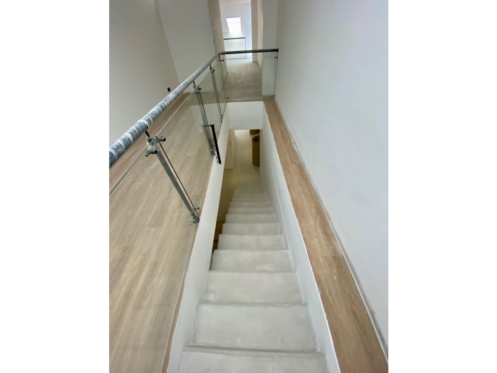 Penthouse en venta 180m2, Estrena en laureles cerca la UPB — foto 5
