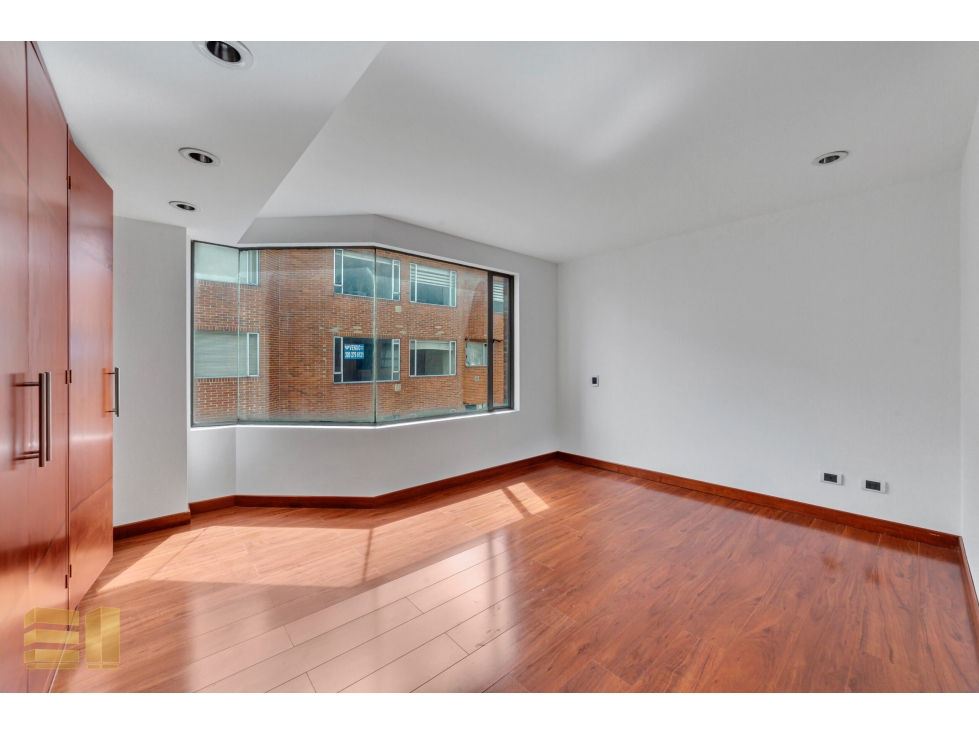 Penthouse en venta, Bogotá, Santa Barbara