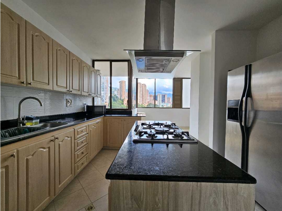 Penthouse de 405m² con Vistas Panorámicas en Venta, El Poblado — foto 6