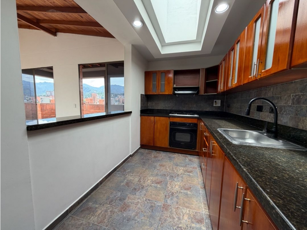 Penthouse en venta en Laureles — foto 3