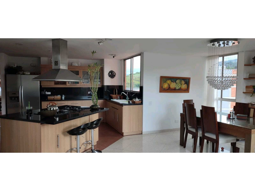 PENTHOUSE EN VENTA ALMERIA. BARRIO SANTA TERESITA. MEDELLIN — foto 5