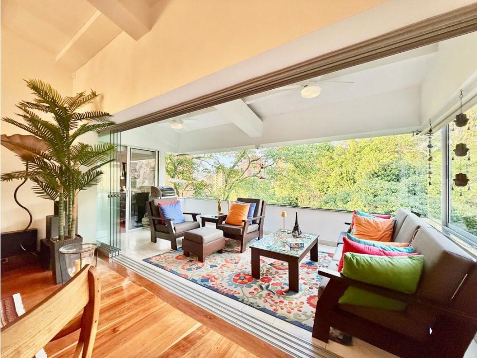 Penthouse exclusivo en Milla de Oro- gran balcon y vista verde — foto 3