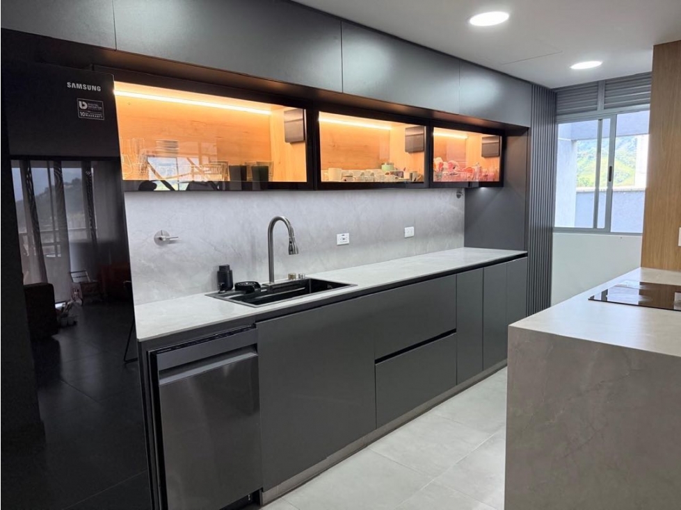 PENTHOUSE LUJO ENVIGADO | 158 M² + TERRAZA PRIVADA