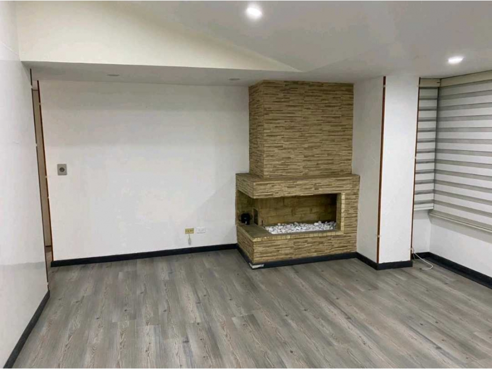 Penthouse Remodelado en El Contador | Excelente Ubicación — foto 5