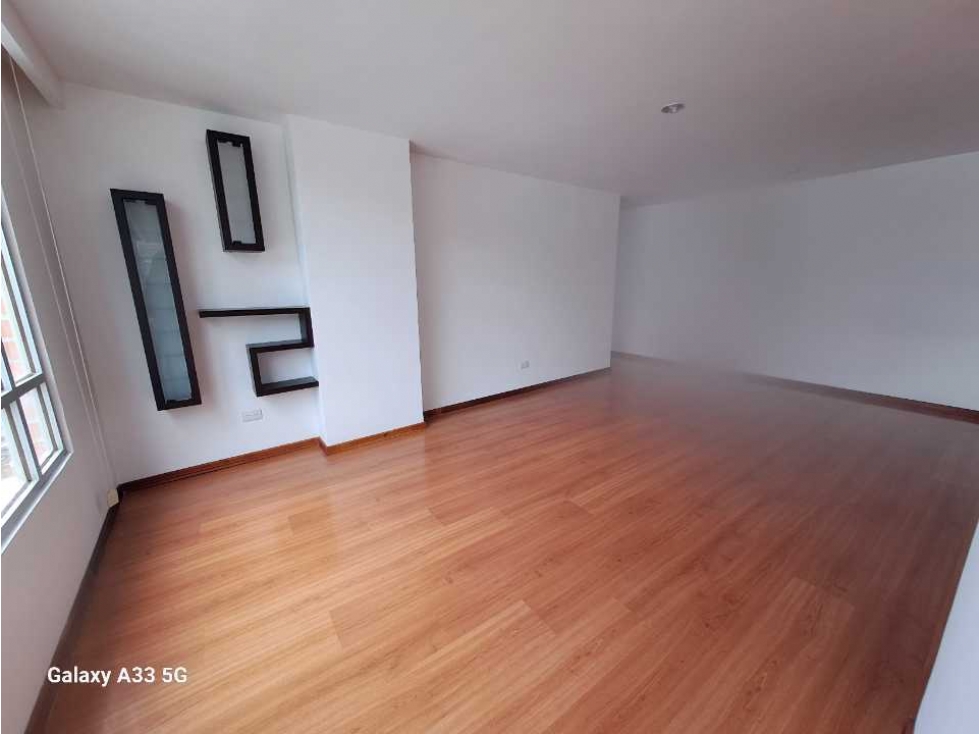 Penthouse tipo duplex en venta av. Los estudiantes - 3