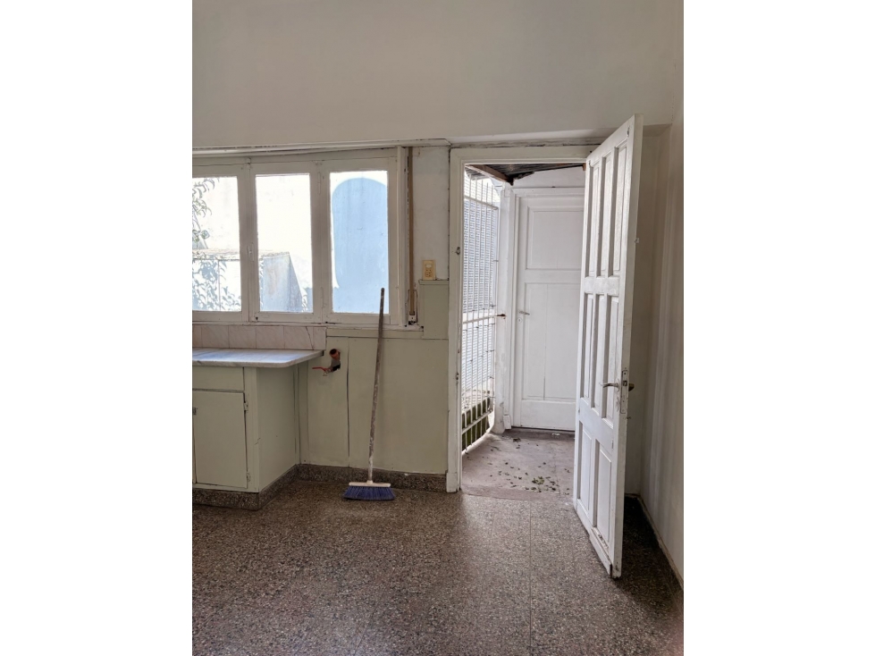 PH 2 AMBIENTES PLANTA BAJA - DORREGO 3700 — foto 4