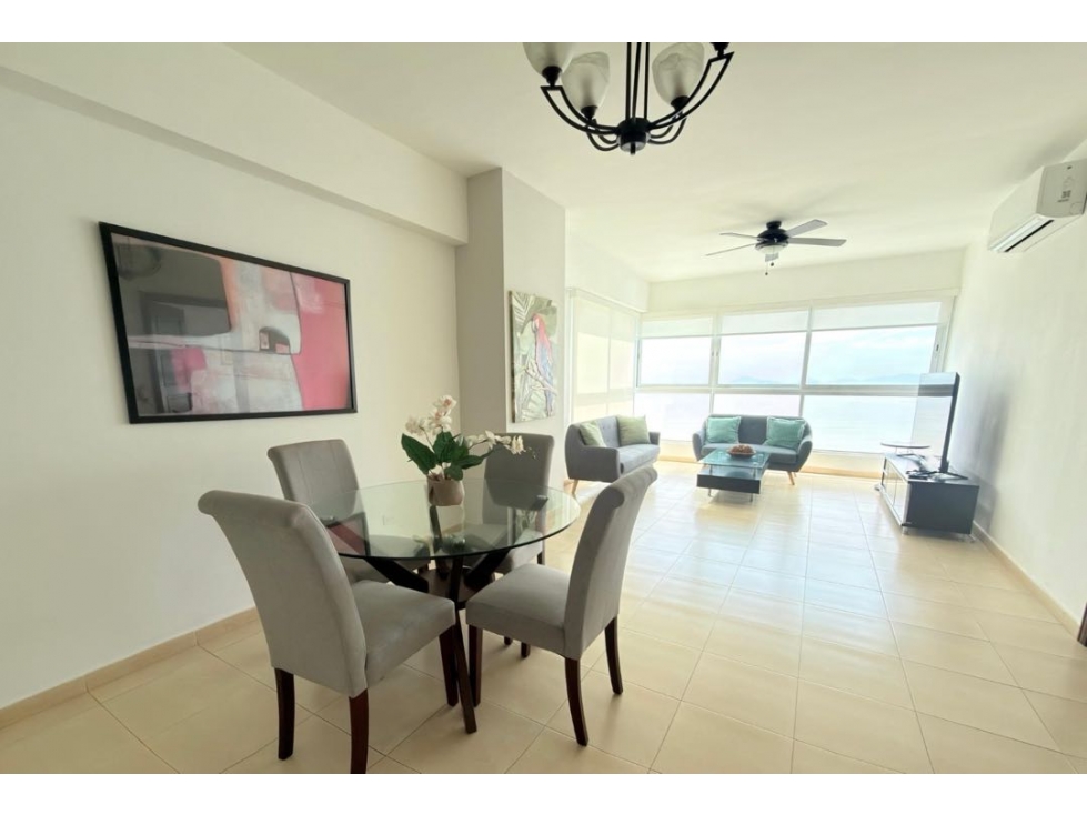 PH Grand Bay | 2 Recámaras Amoblado | Vista Ciudad | $1,500 — foto 2