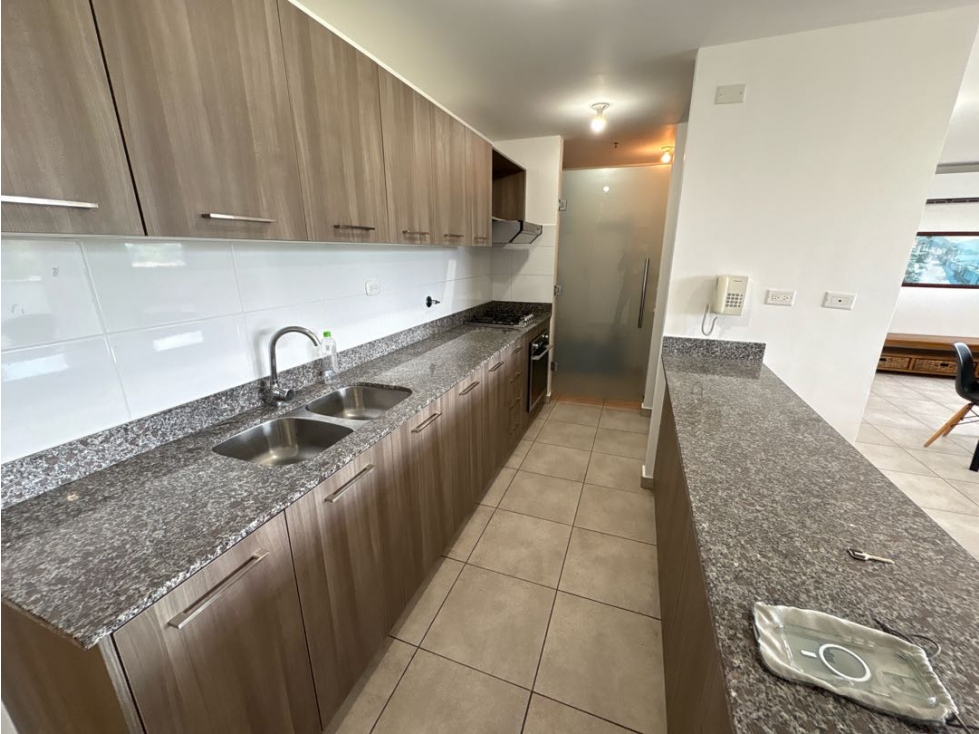Tu nuevo hogar te espera en Brisas del Golf APARTAMENTO EN VENTA — foto 3