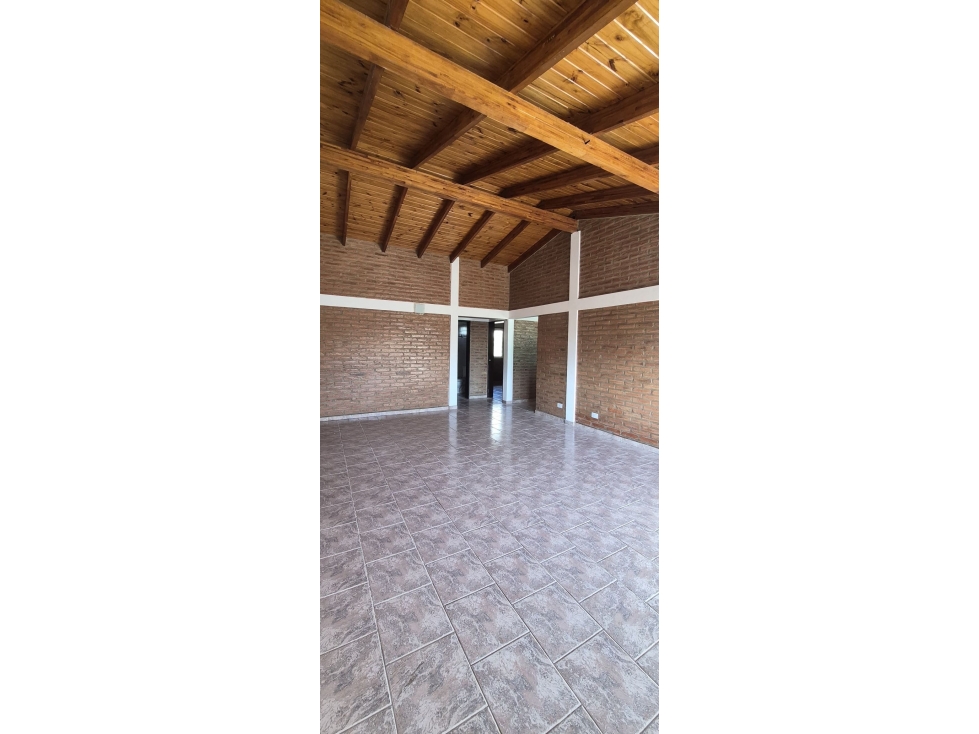 VENTA EN OPORTUNIDAD PH 2 DORMITORIOS B° LA QUINTA CARLOS PAZ - 6