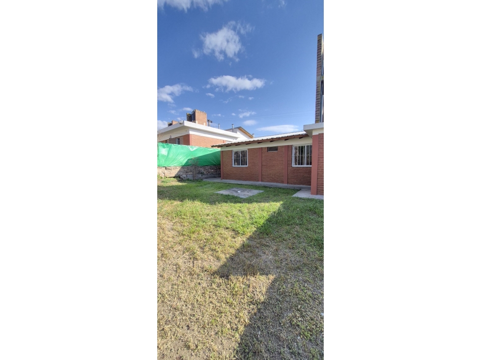 VENTA EN OPORTUNIDAD PH 2 DORMITORIOS B° LA QUINTA CARLOS PAZ - 5