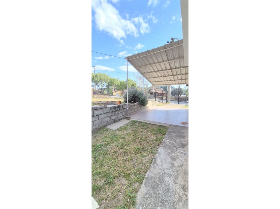 VENTA EN OPORTUNIDAD PH 2 DORMITORIOS B° LA QUINTA CARLOS PAZ - 4