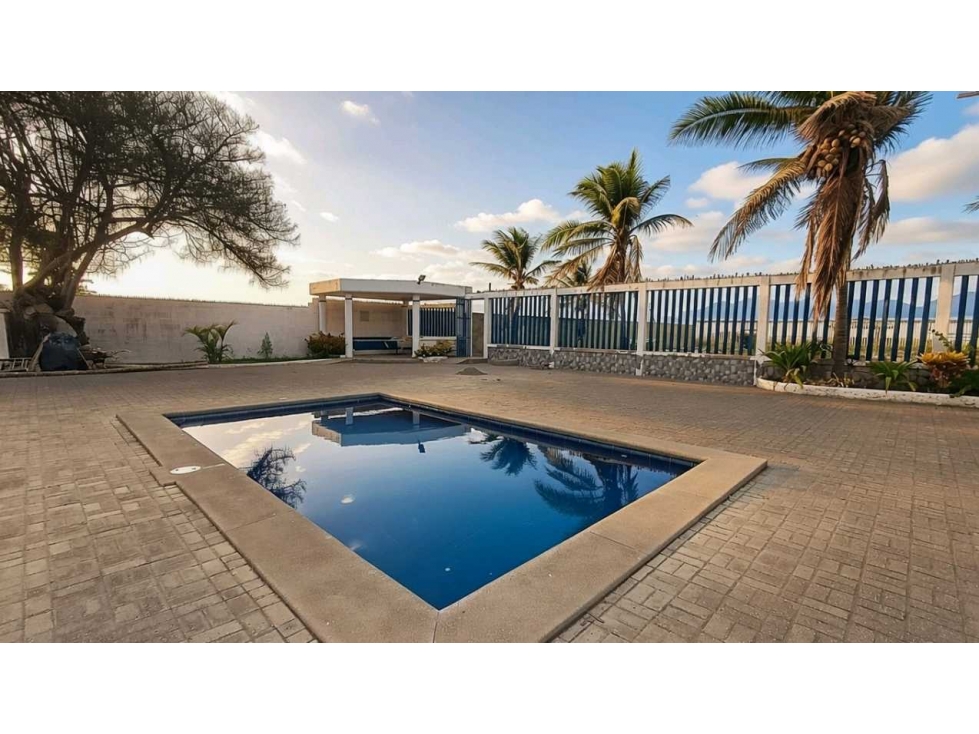 PLAYAS KM 3.5 VIA DATA CASA AMABLADA EN VENTA ANA CAPRI 2 - 3