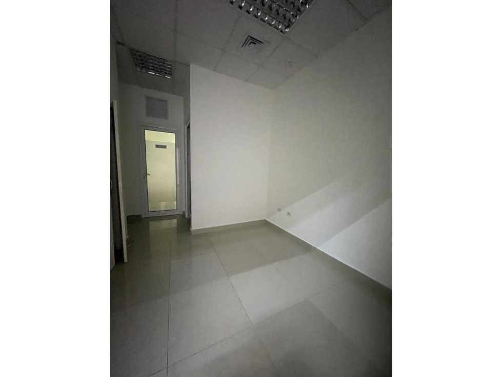 EL CARMEN /OFICINAS Y LOCALES/ ALQUILER - 6