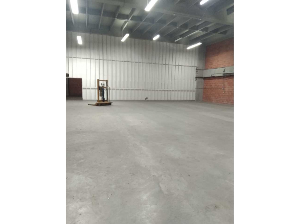 Poblado, barrio colombia,venta o arriendo lujoso ,4612 mts, 6 pisos i - 4