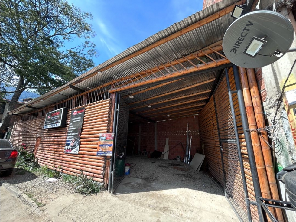 POR INMOBILIARIA - LOCAL COMERCIAL EN ARRIENDO 170m2 - TRAPICHE BELLO