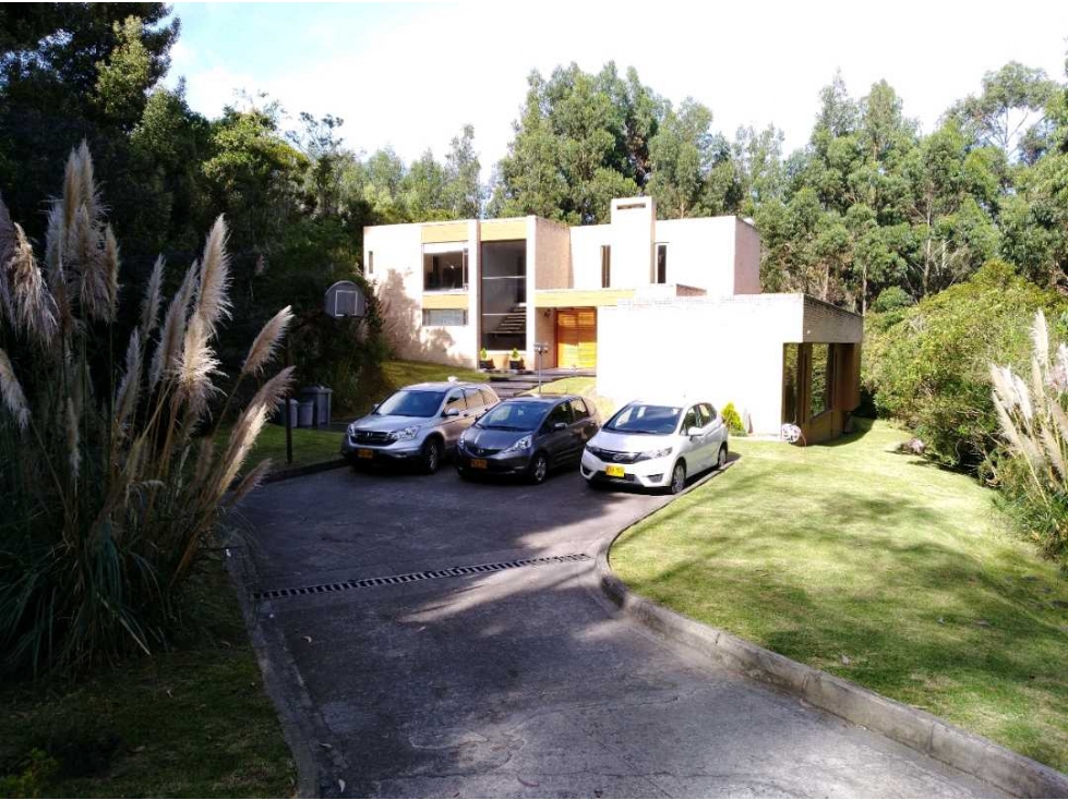 PORTAL DE FUSCA CRA 7 NORTE VENTA CASA MODERNA 5 HAB $2.600 MILLONES — foto 2