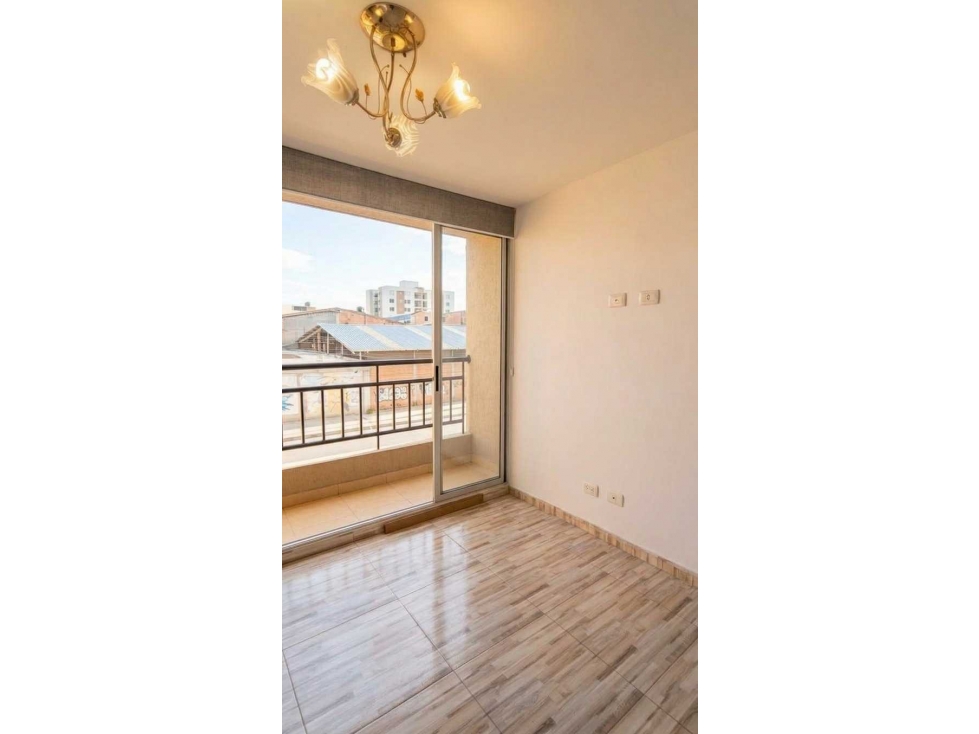 PORTON DE MALLORCA-APARTAMENTO EN ARRIENDO-MOSQUERA — foto 2