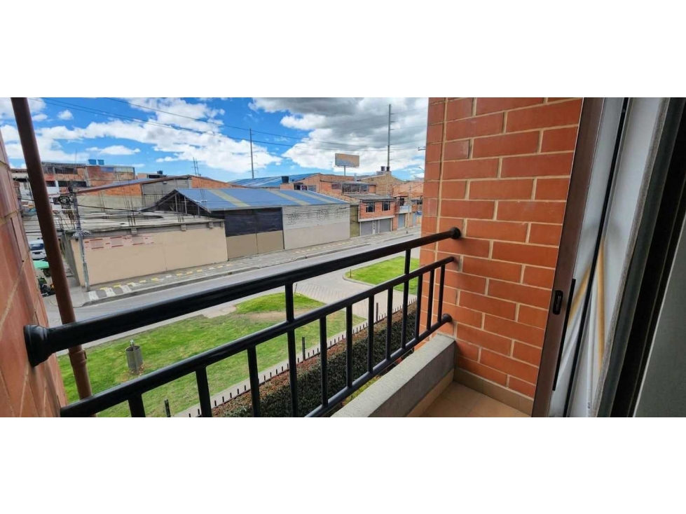 PORTON DE MALLORCA-APARTAMENTO EN ARRIENDO-MOSQUERA — foto 3