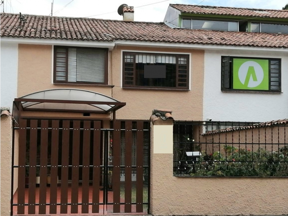 SE VENDE CASA EN NUEVA AUTOPISTA BOGOTA